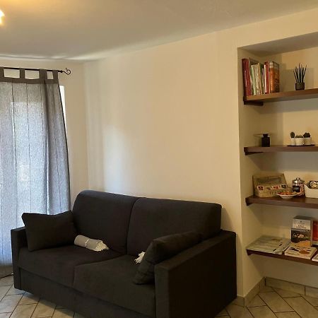 Un Passo Dal Castello Διαμέρισμα Barolo Εξωτερικό φωτογραφία